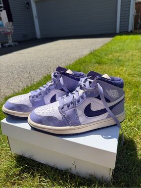 Nike Air Jordan 1 Mid Lavender and Deep Purple